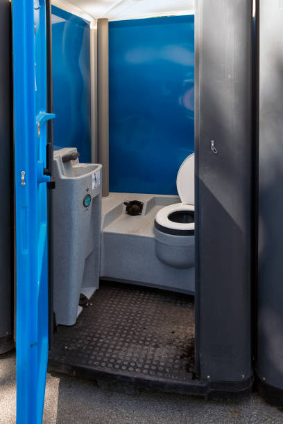 Portable Toilet Options We Offer in Hutchinson Island South, FL