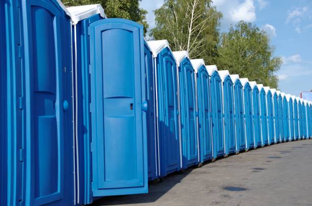 Best Portable restroom trailer rental  in Hutchinson Island South, FL